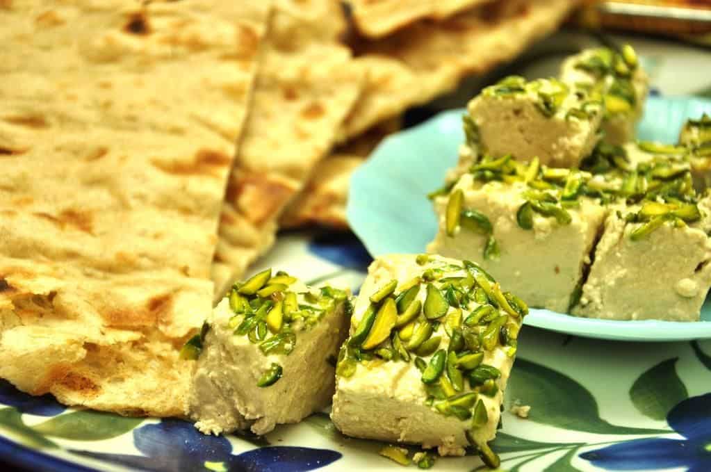 قیمت خرید حلوا ارده سیمرغ عمده به صرفه و ارزان