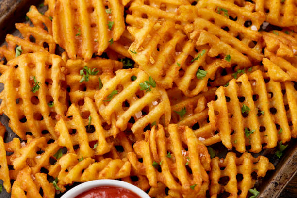 تصویر 2 از قیمت سیب زمینی فرنچ فرایز کارخانه با کیفیت ارزان + خرید عمده