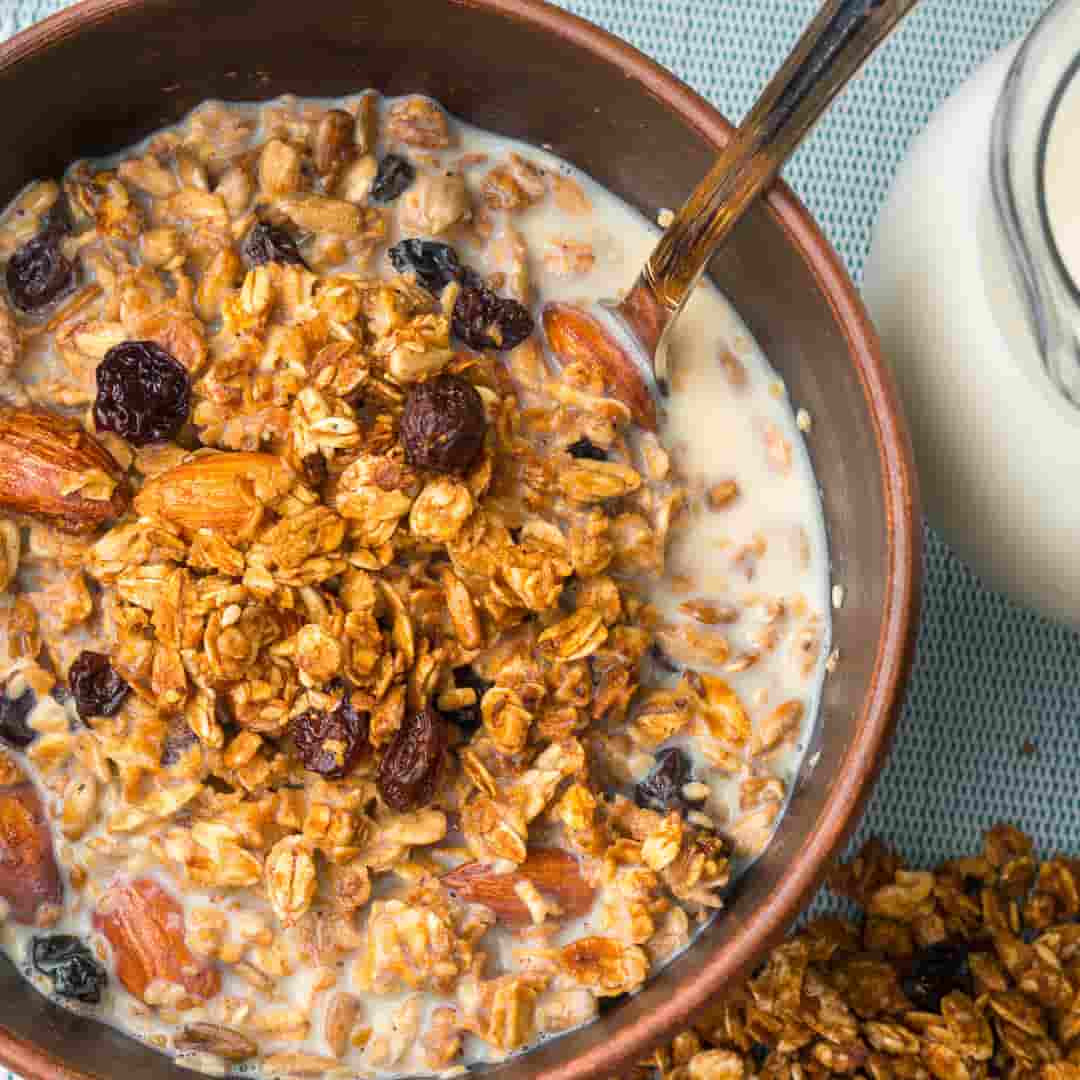 قیمت گرانولا جو دو سر و عسل + خرید باور نکردنی