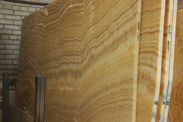 خرید سنگ ساختمانی زرد رنگ + قیمت فروش استثنایی