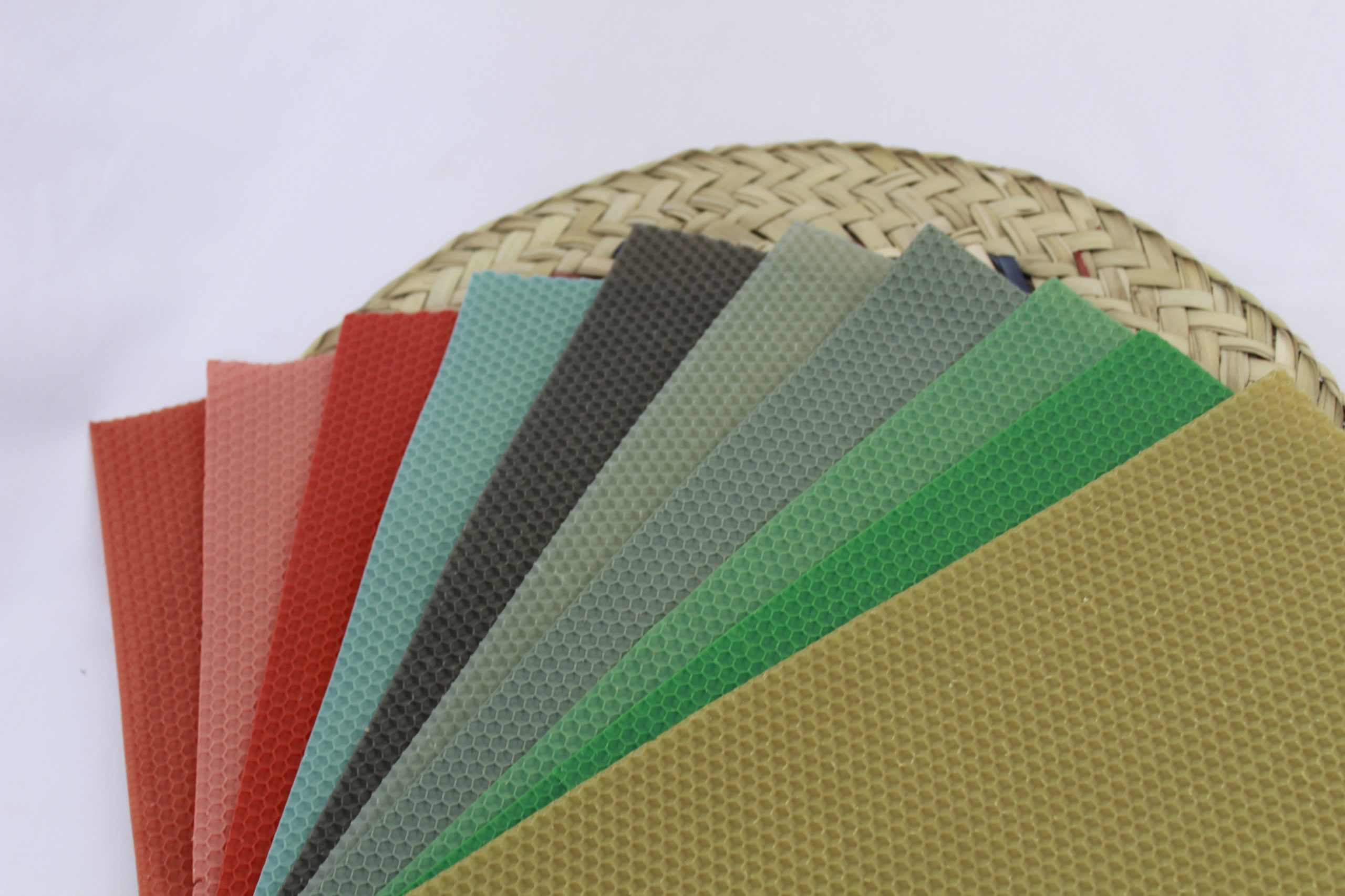 تصویر 1 از قیمت خرید ورق شمع موم عسل رنگی عمده به صرفه و ارزان