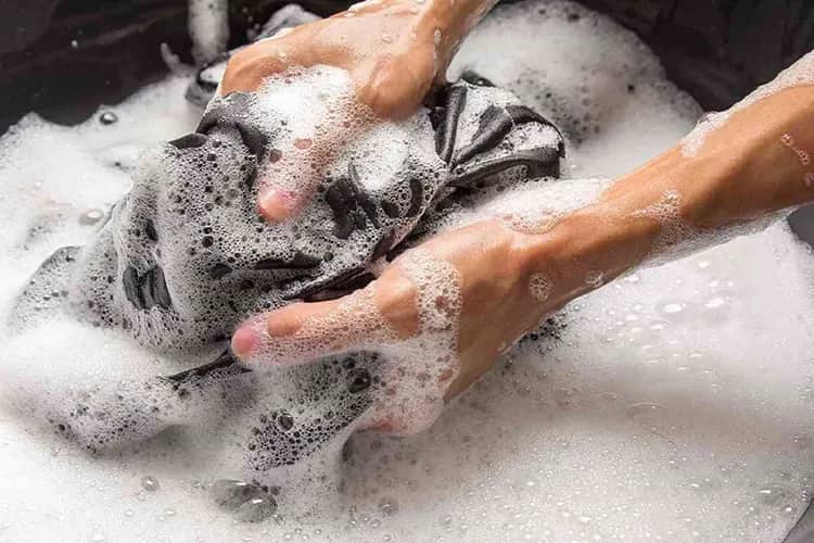 قیمت مایع نرم کننده چادر مشکی با کیفیت ارزان + خرید عمده