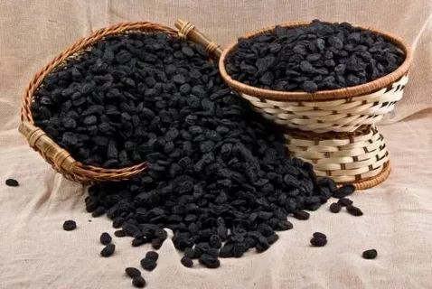 خرید کشمش سیاه قلمی + قیمت فروش استثنایی