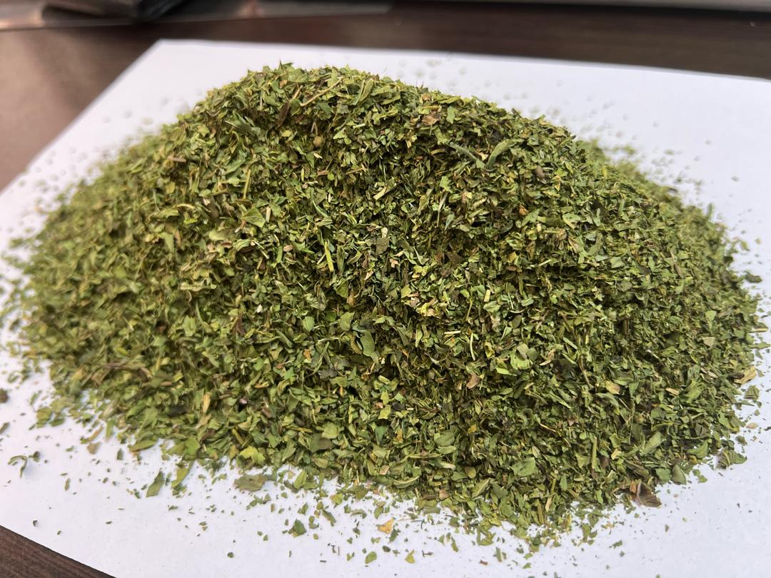 خرید سبزی نعناع خشک صادراتی با پایین ترین نرخ بازار