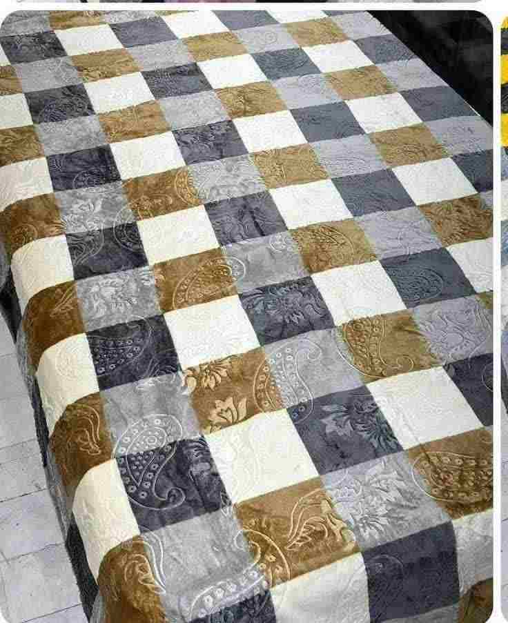 تصویر 1 از خرید آسان پتو مسافرتی ماندانا طرح خشتی + قیمت به صرفه