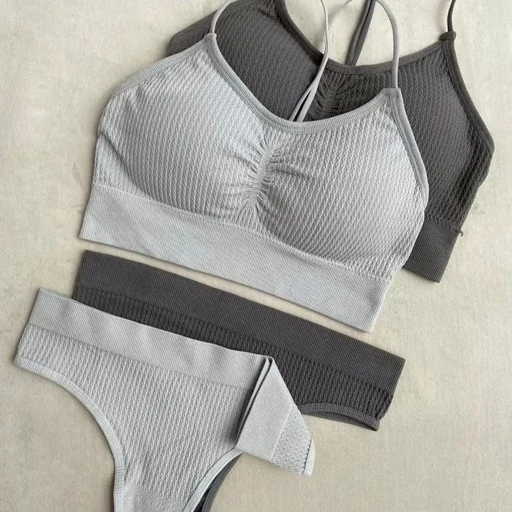 تصویر 3 از ست کراپ شورت مناسب برای ورزش روز مره