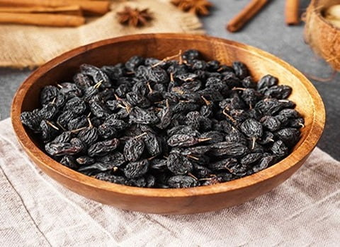 قیمت خرید کشمش سیاه سایه خشک + فروش ویژه