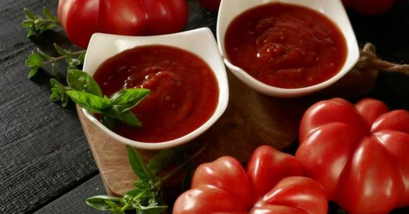 خرید رب گوجه فرنگی خانگی + قیمت عالی با کیفیت