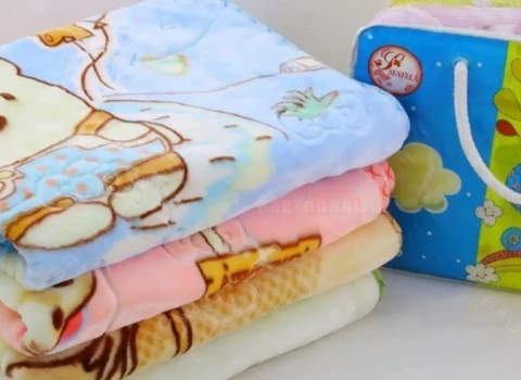 بهترین پتو مسافرتی بچگانه + قیمت خرید عالی