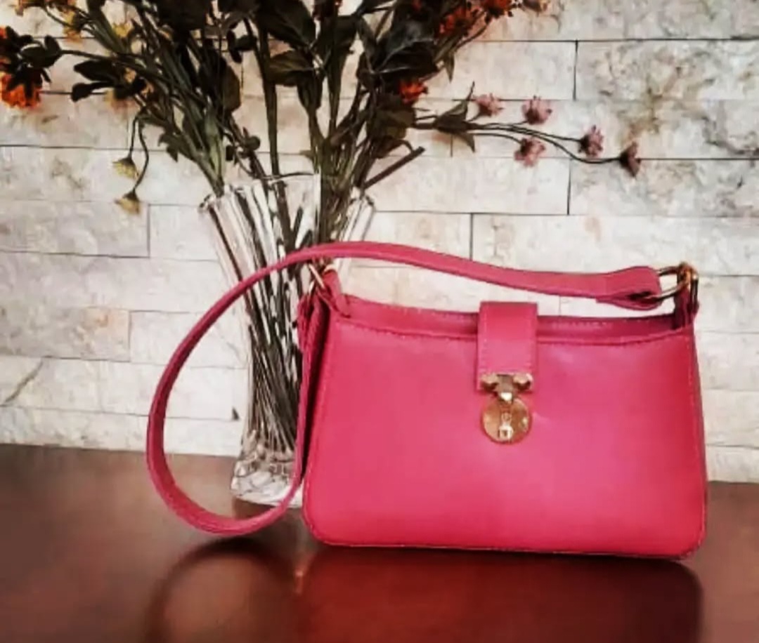 کیف زنانه چرم مجلسی دست دوز