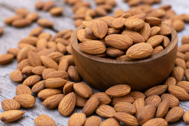 قیمت مغز بادام درجه یک با کیفیت ارزان + خرید عمده