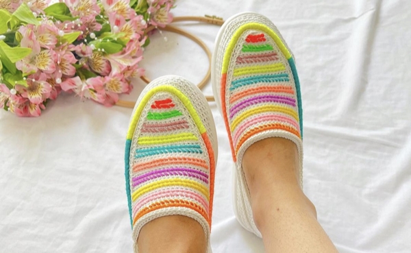 خرید و فروش گیوه زنانه طرح دار با شرایط فوق العاده