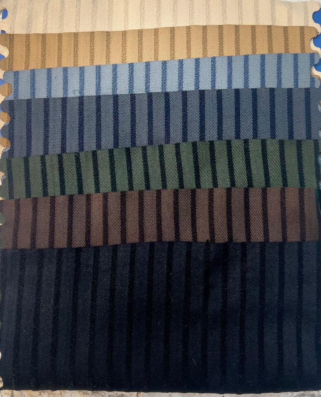 فروش پارچه جناقی دیپلمات