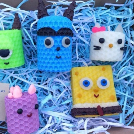 تصویر 3 از قیمت شمع موم عسل طرح سالیوان با کیفیت ارزان + خرید عمده