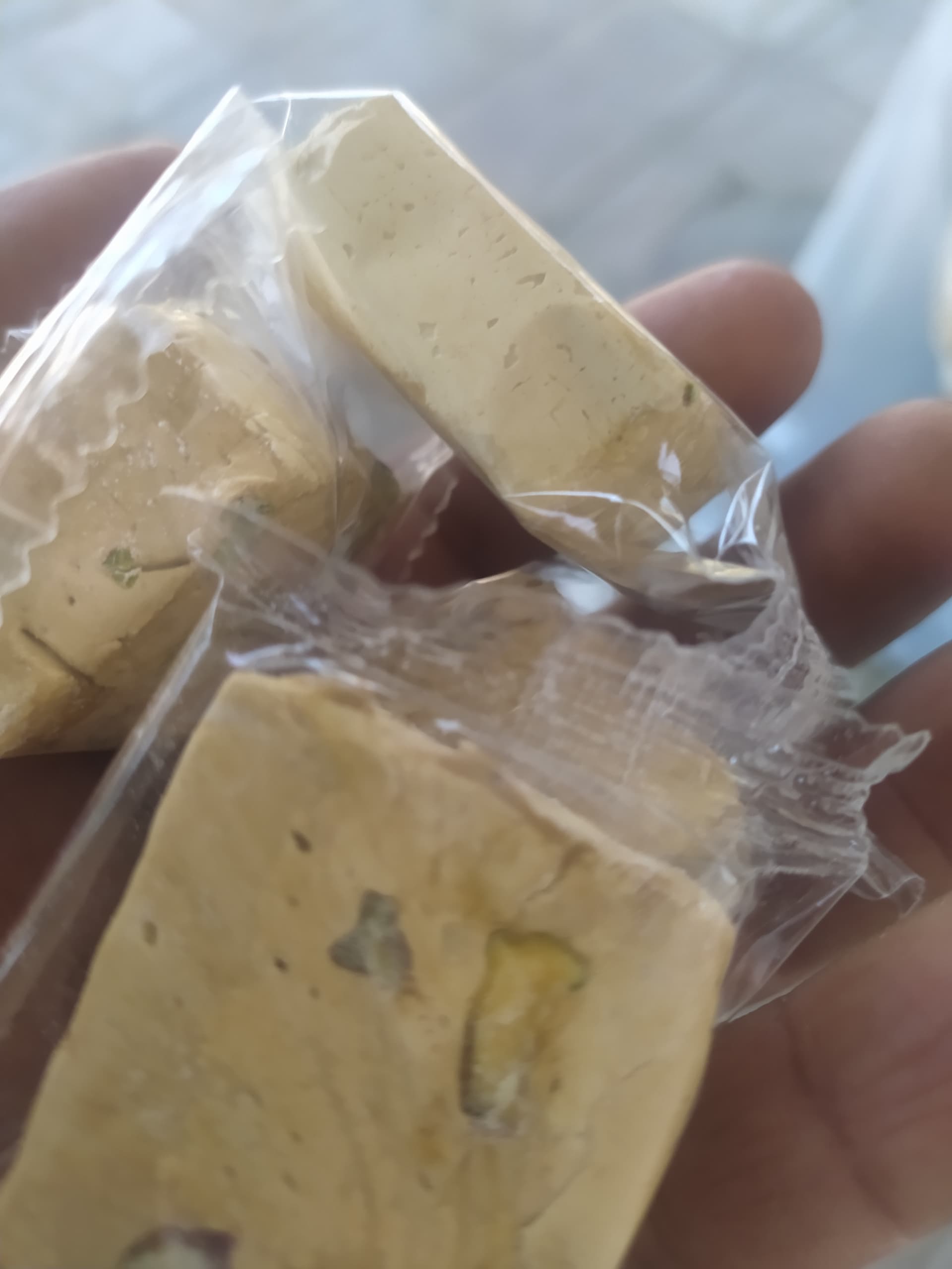 فروش گز با شیره انجیر مستقیم از کارخانه