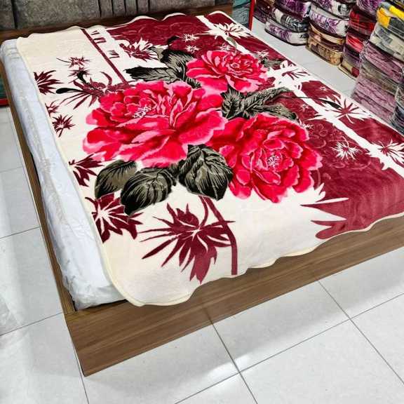 تصویر 2 از قیمت عمده پتو روشا گلدار و الوان + خرید آسان