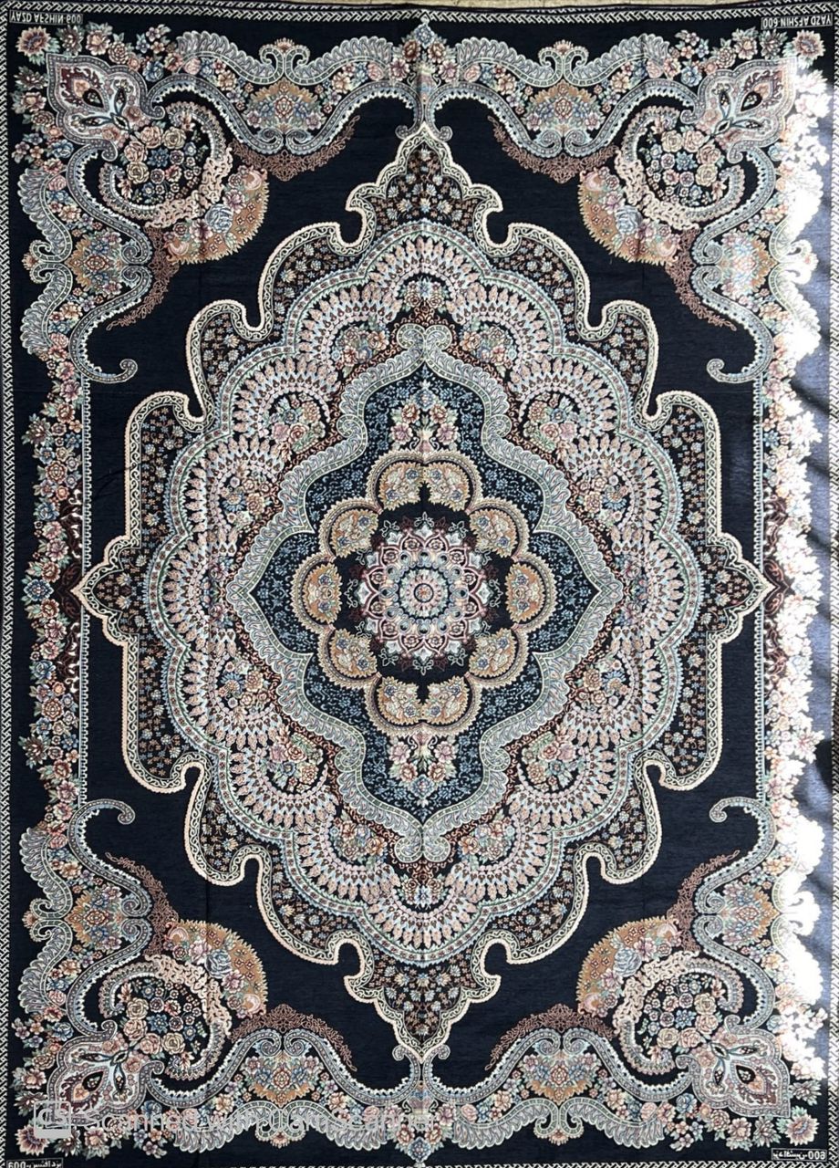 رو فرشی مخمل زرکدار ۵ کیلویی