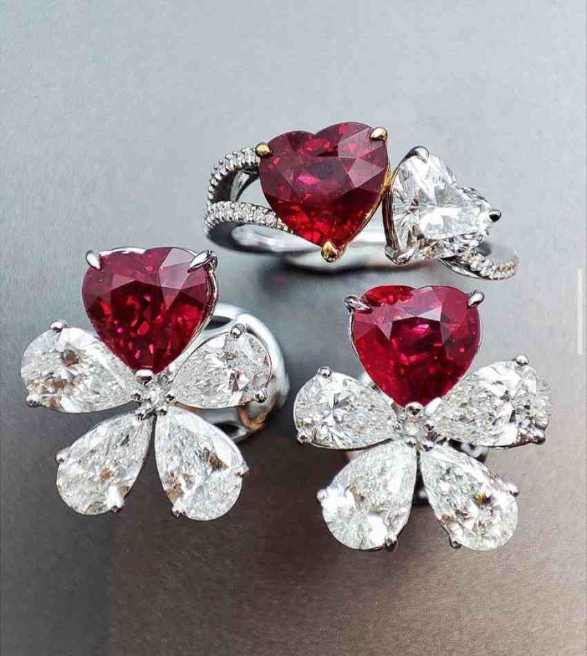 قیمت خرید نیم ست یاقوت زنانه با فروش عمده