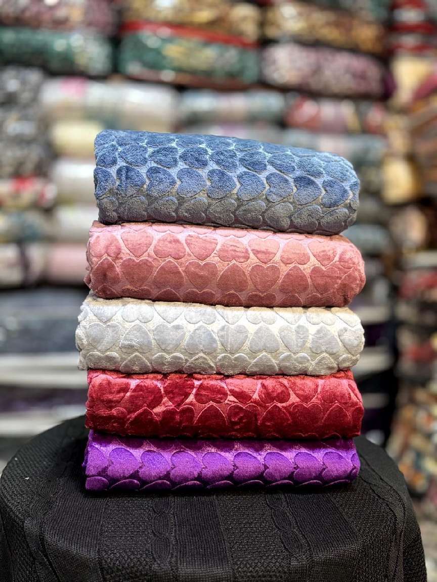 خرید و قیمت پتو مسافرتی طرح قلبی + فروش عمده