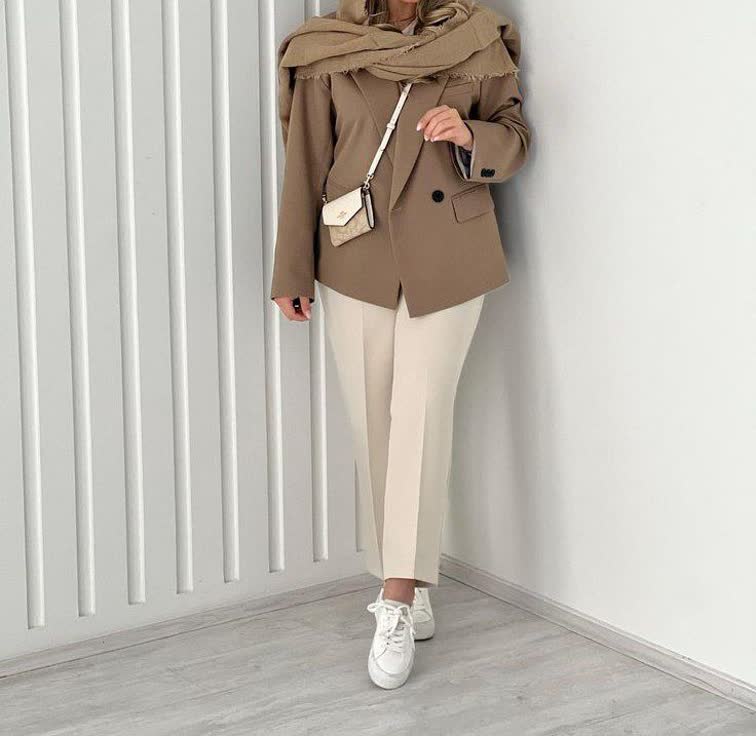 خرید عمده کت شلوار زنانه با قیمت رقابتی