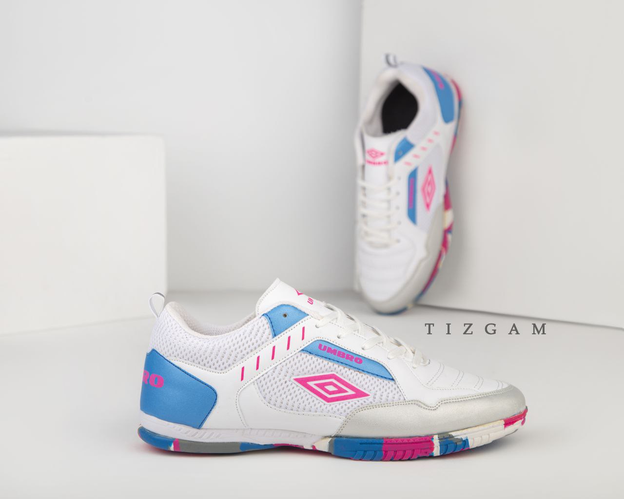 خرید فوتسال آمبرو