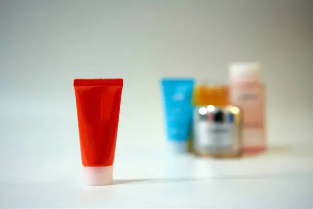 قیمت کرم برای پوست قرمز با کیفیت ارزان و خرید عمده