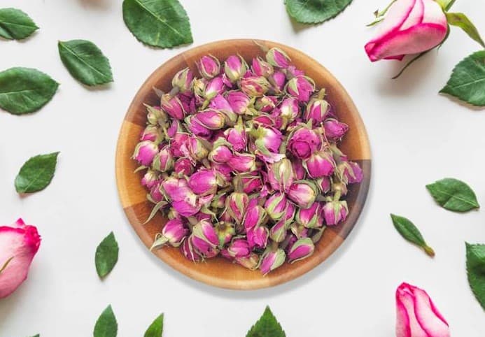 خرید و قیمت غنچه گل محمدی خشک شده + فروش عمده