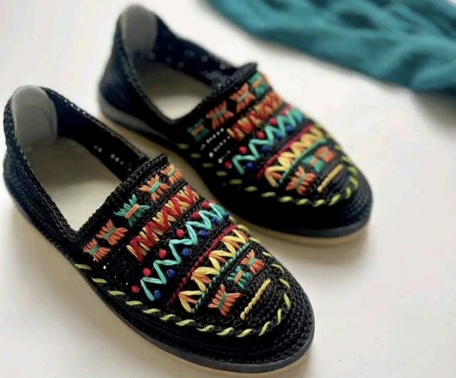 قیمت گیوه گلدوزی شده + خرید باور نکردنی