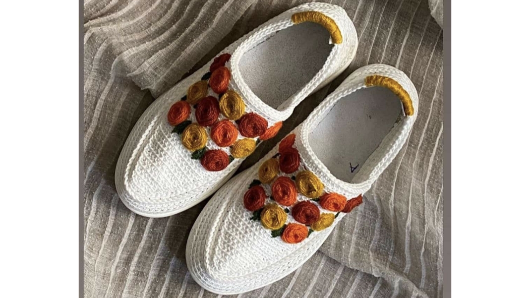 قیمت خرید گیوه زنانه سفید عمده به صرفه و ارزان