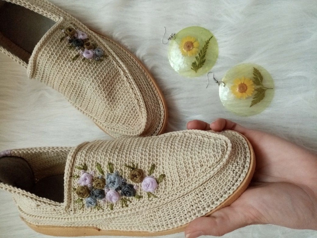 خرید و فروش گیوه زنانه اصل با شرایط فوق العاده