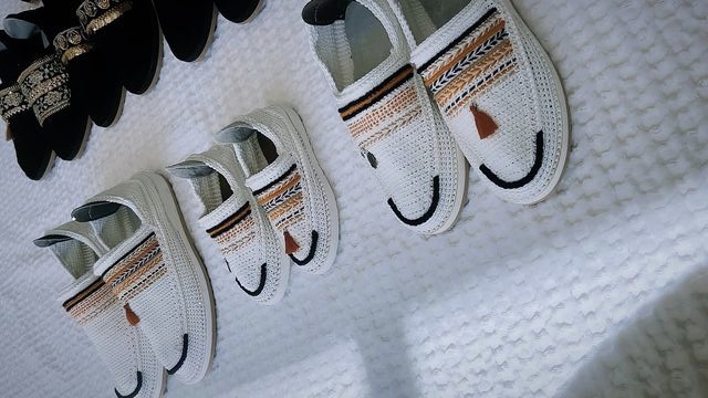 خرید و قیمت گیوه زنانه قدیمی + فروش عمده