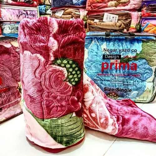 خرید پتو پریما گلدار با قیمت همکاری