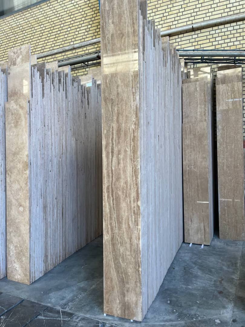 قیمت سنگ تراورتن موج دار فقدان تم رنگی کرم روشن