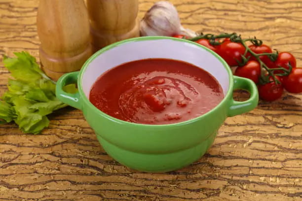 خرید و فروش رب گوجه فرنگی قرمز با شرایط فوق العاده