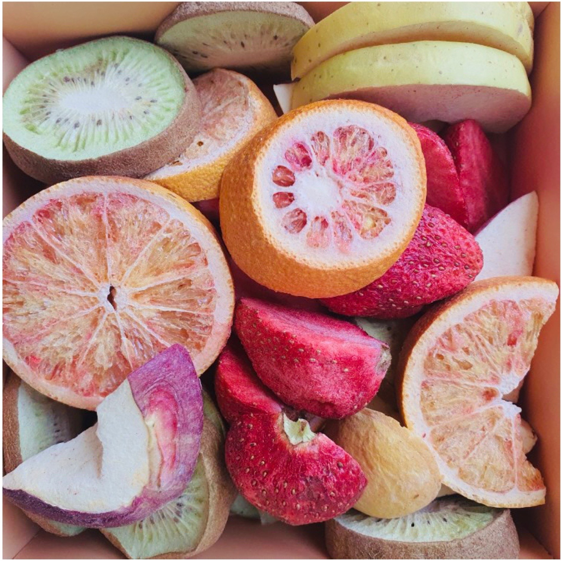 تصویر 4 از انواع میوه خشک میکس 2 کیلویی + سالم و مقوی