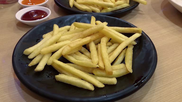 قیمت فرنچ فرایز بم با کیفیت ارزان + خرید عمده