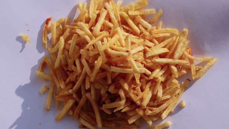 تصویر 3 از خرید و قیمت سیب زمینی فرنچ فرایز نیمه آماده + فروش عمده