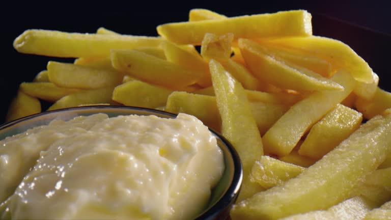 تصویر 2 از قیمت خرید سیب زمینی فرنچ فرایز نیمه آماده عمده به صرفه و ارزان