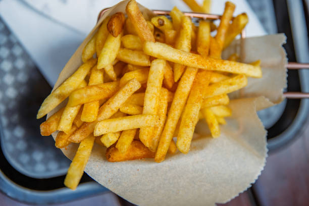 قیمت خرید سیب زمینی فرنچ فرایز نیمه آماده عمده به صرفه و ارزان