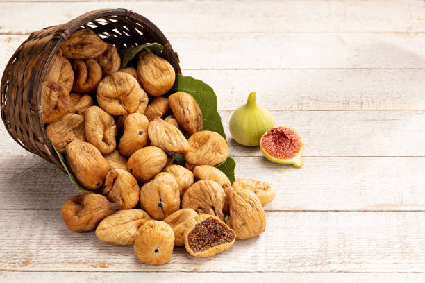 خرید و قیمت انجیر خشک استهبان + فروش عمده