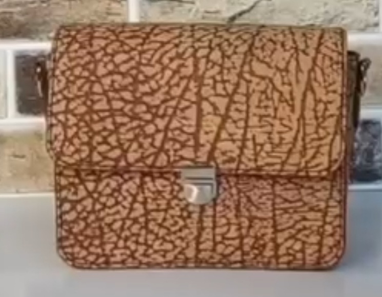 کیف دوشی و دستی چرم دست دوز + خرید