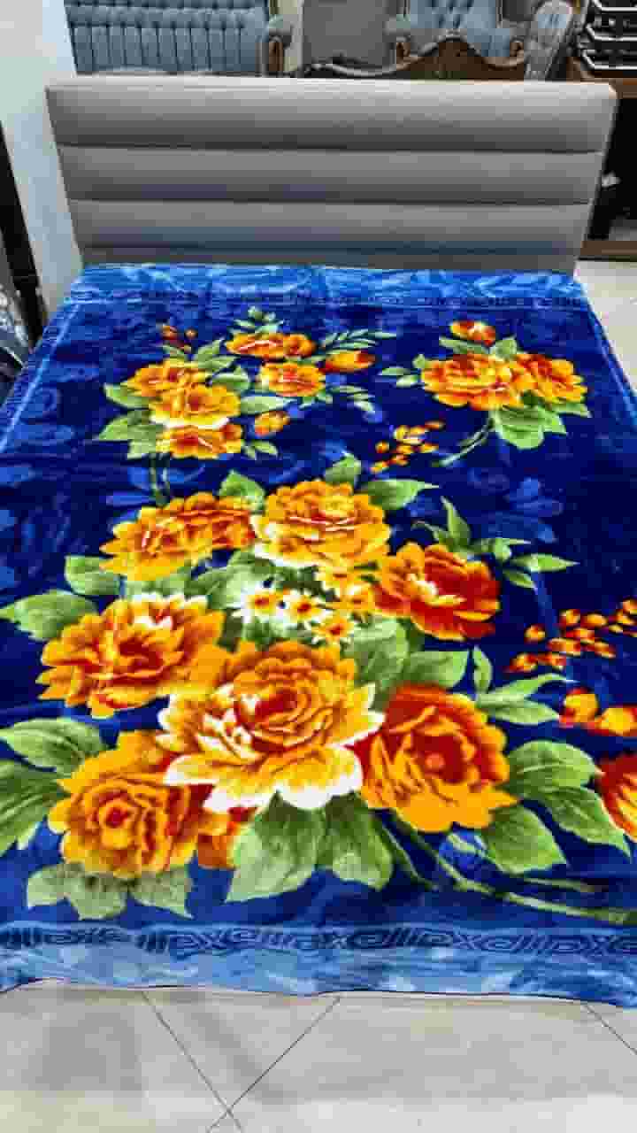 قیمت پتو نرمینه گلدار + قیمت عمده