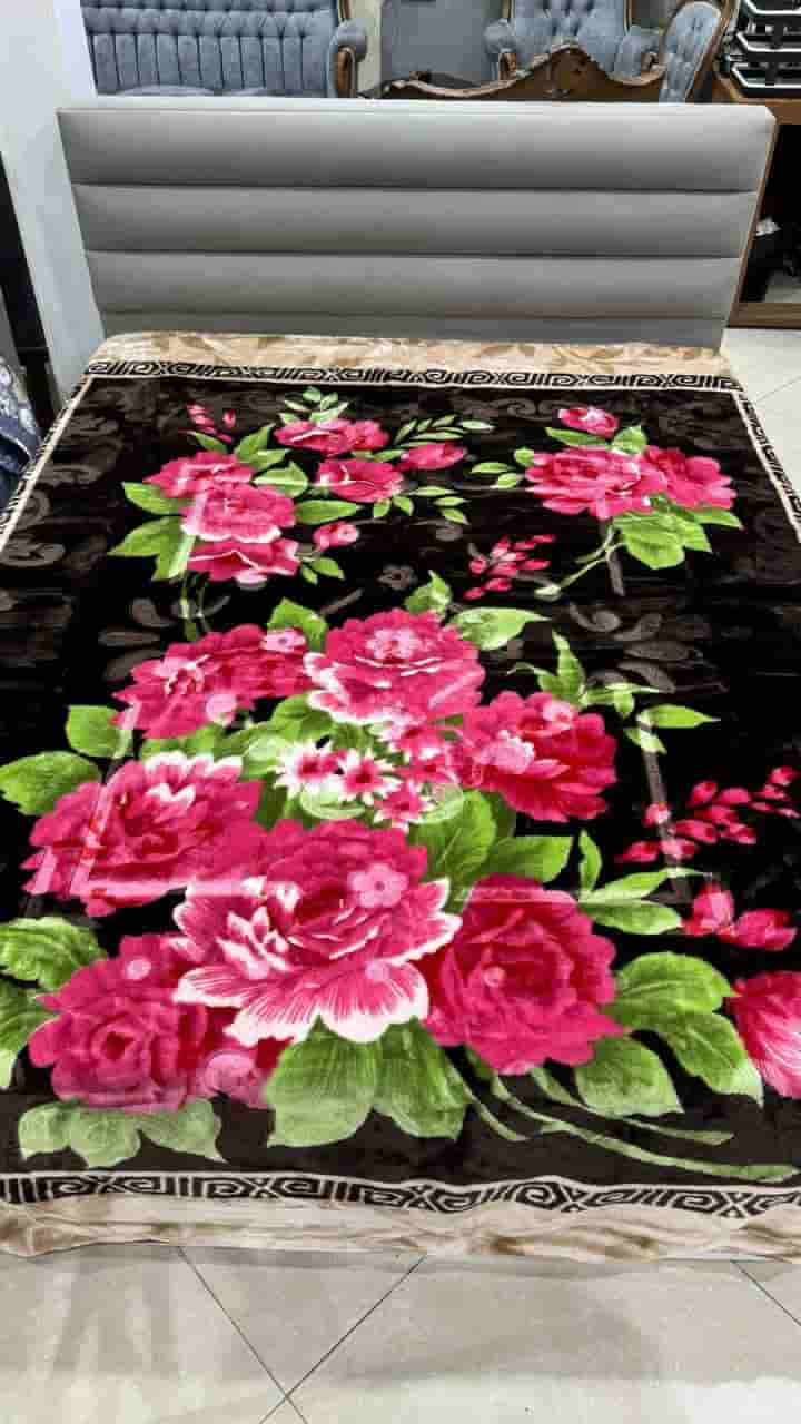 تصویر 5 از قیمت پتو نرمینه گلدار + قیمت عمده