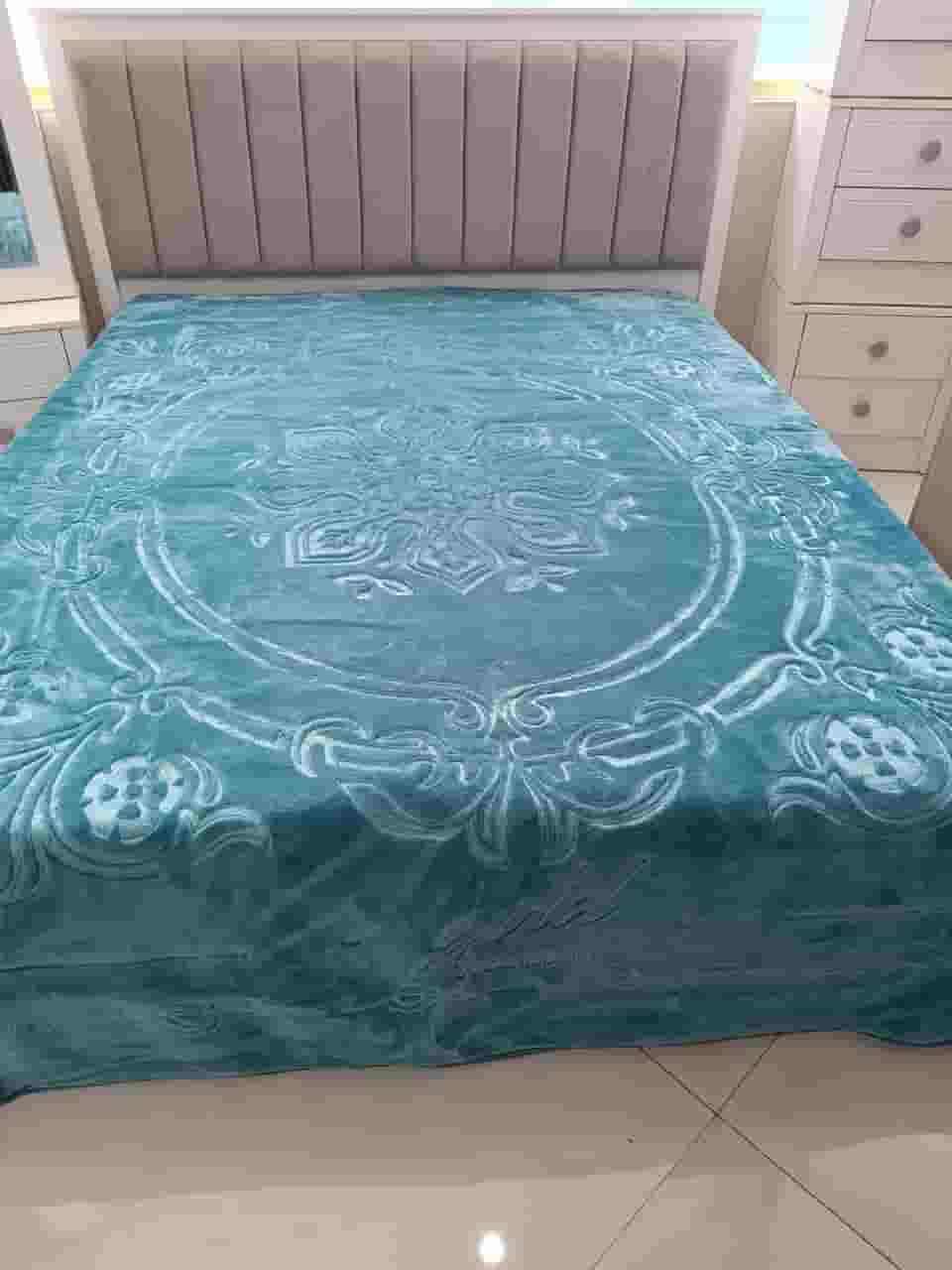 تصویر 1 از قیمت پتو نرمین طلایی + فروش عمده