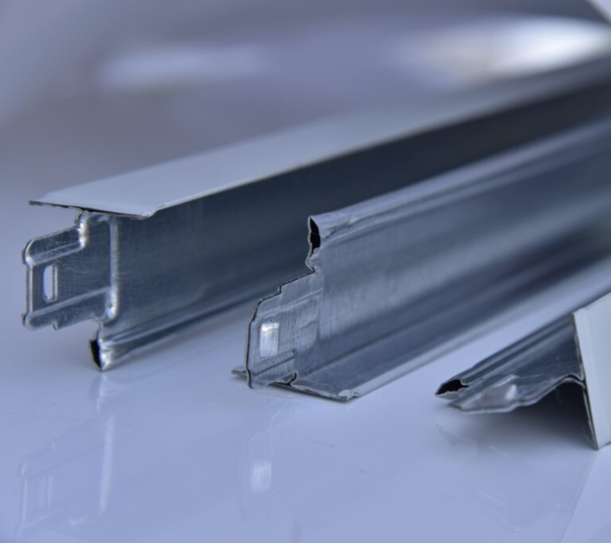 فروش پروفیل کناف + قیمت استثنایی