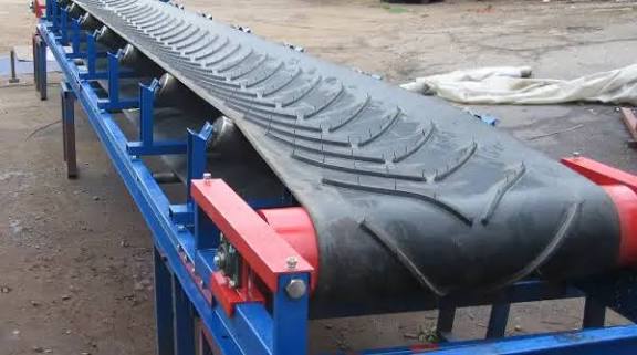 قیمت رقابتی نوار نقاله آجدار + تضمین شده