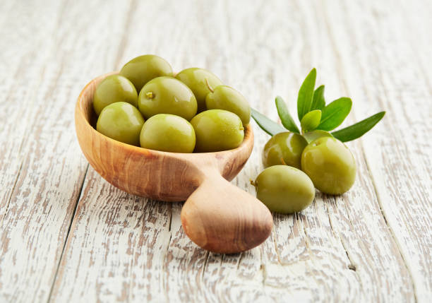 تصویر 3 از قیمت خرید زیتون شور بدون هسته عمده به صرفه و ارزان