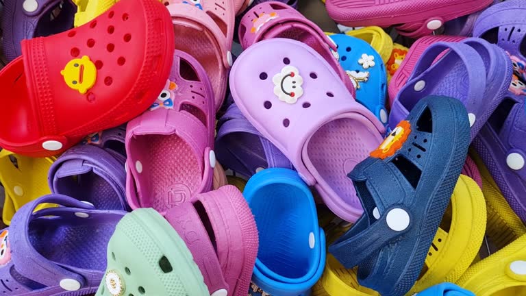 تصویر 3 از دمپایی کراکس مدل سحر + با ظاهر جذاب و منحصر به فرد