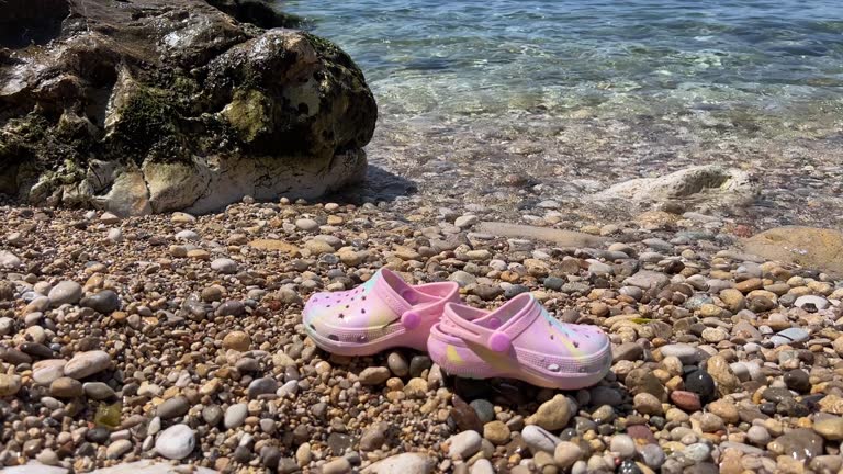 تصویر 5 از دمپایی کراکس مدل سحر + با ظاهر جذاب و منحصر به فرد