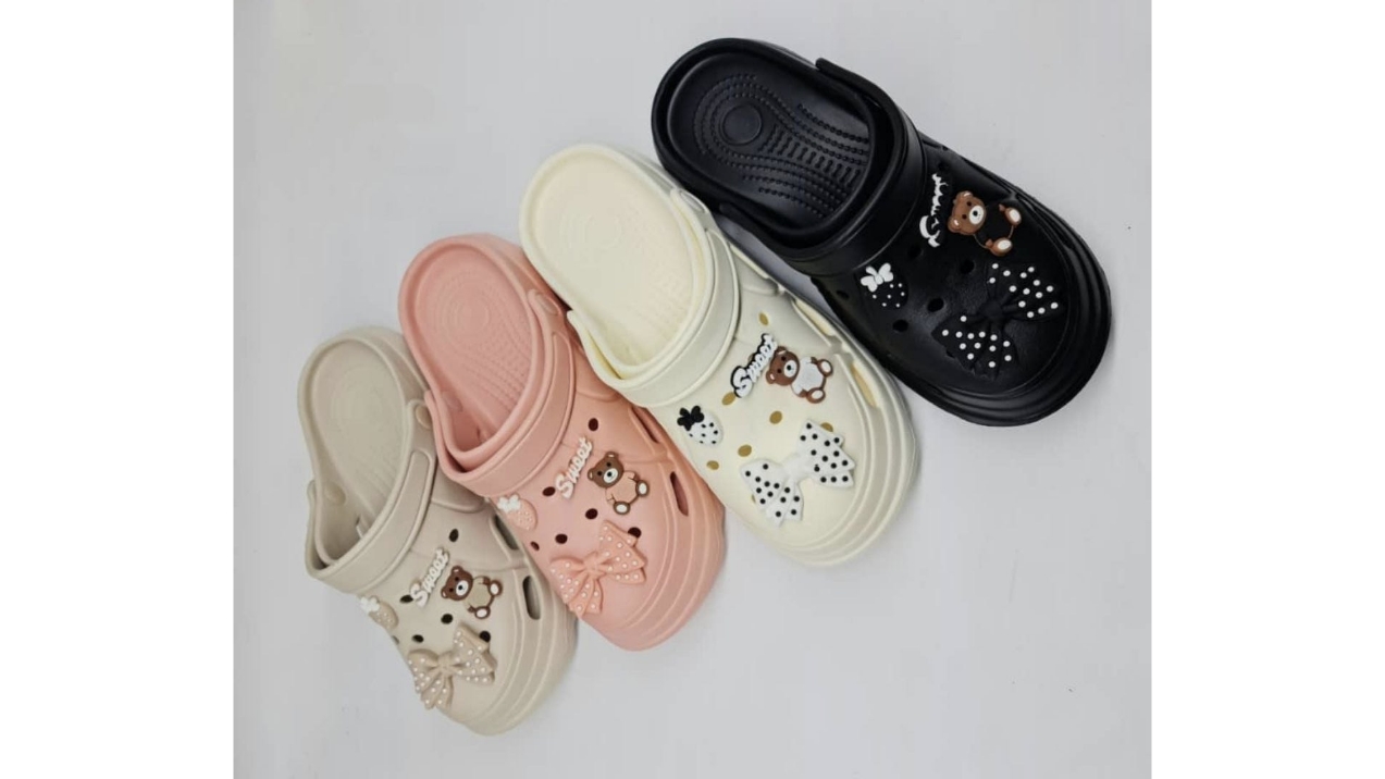 دمپایی کراکس مدل سحر + با ظاهر جذاب و منحصر به فرد